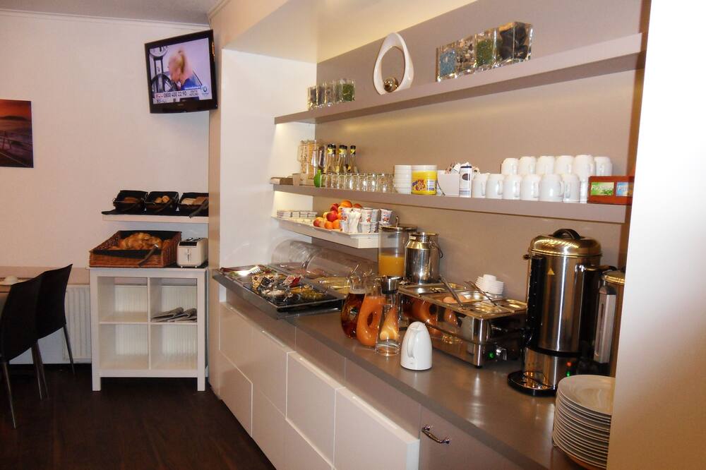 カールトン ホテル 写真