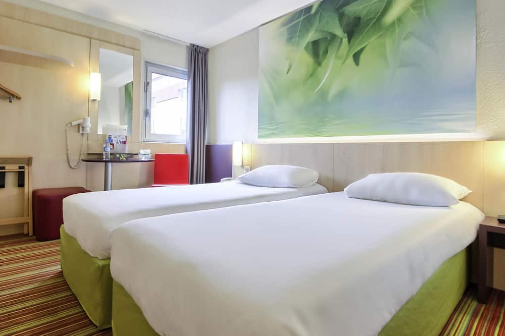 イビス スタイルズ パリ ロワシー CDG 写真