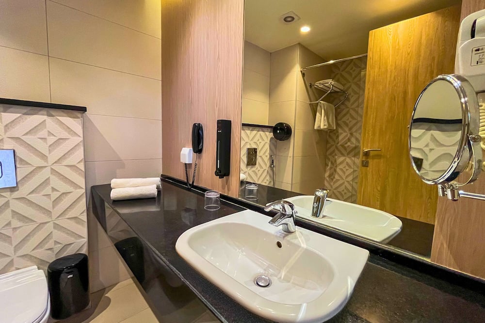 ラ カーサ ホテル アンマン 写真