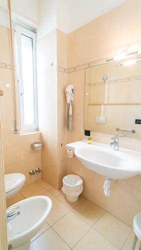 Bobby Executive 写真