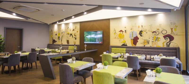 ゼニヴァ ホテル 写真