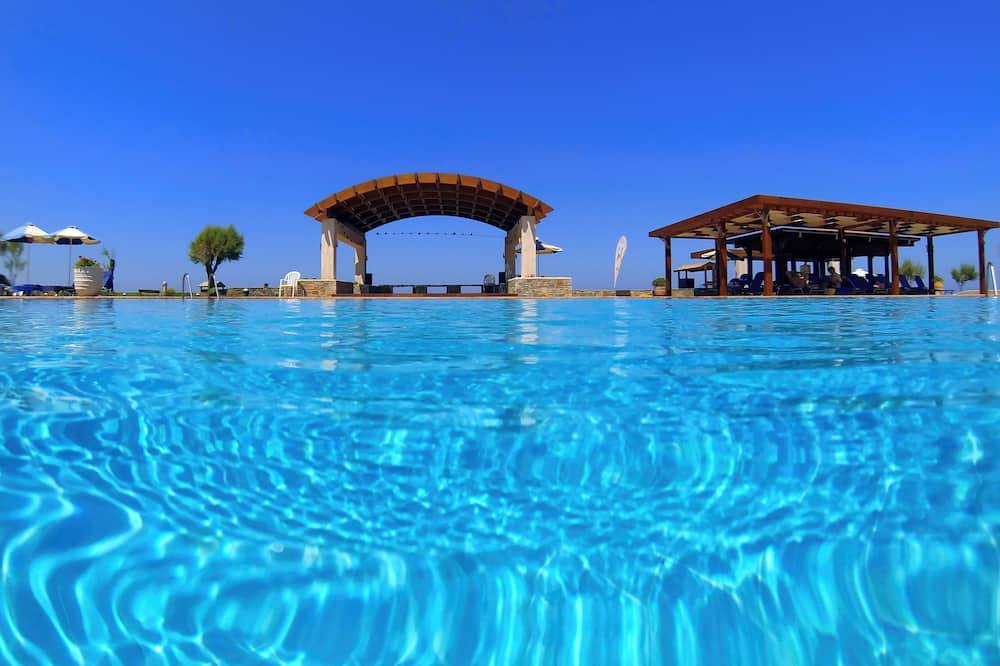 Sirens Beach and Village 写真