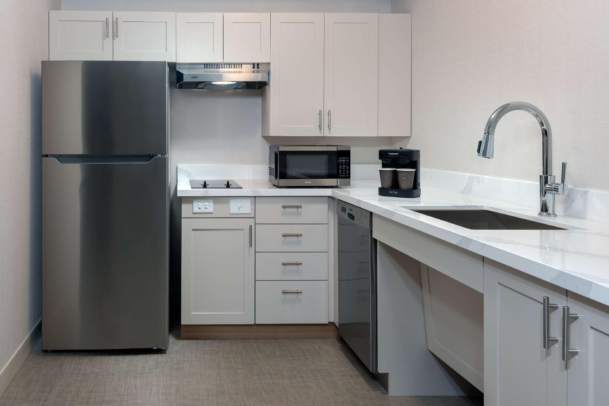 Homewood Suites by Hilton Buffalo - Airport 写真