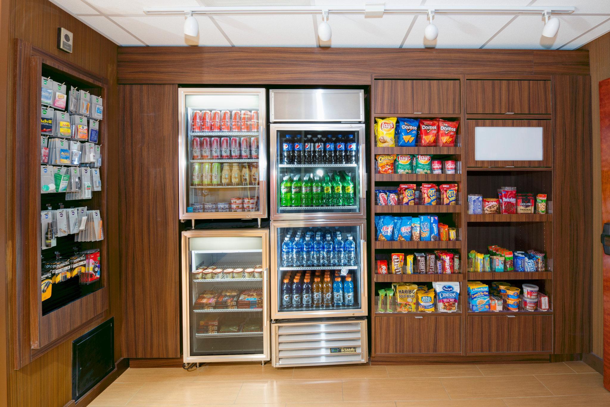 フェアフィールド イン & スイート グリーンビル シンプソンズヴィル 写真