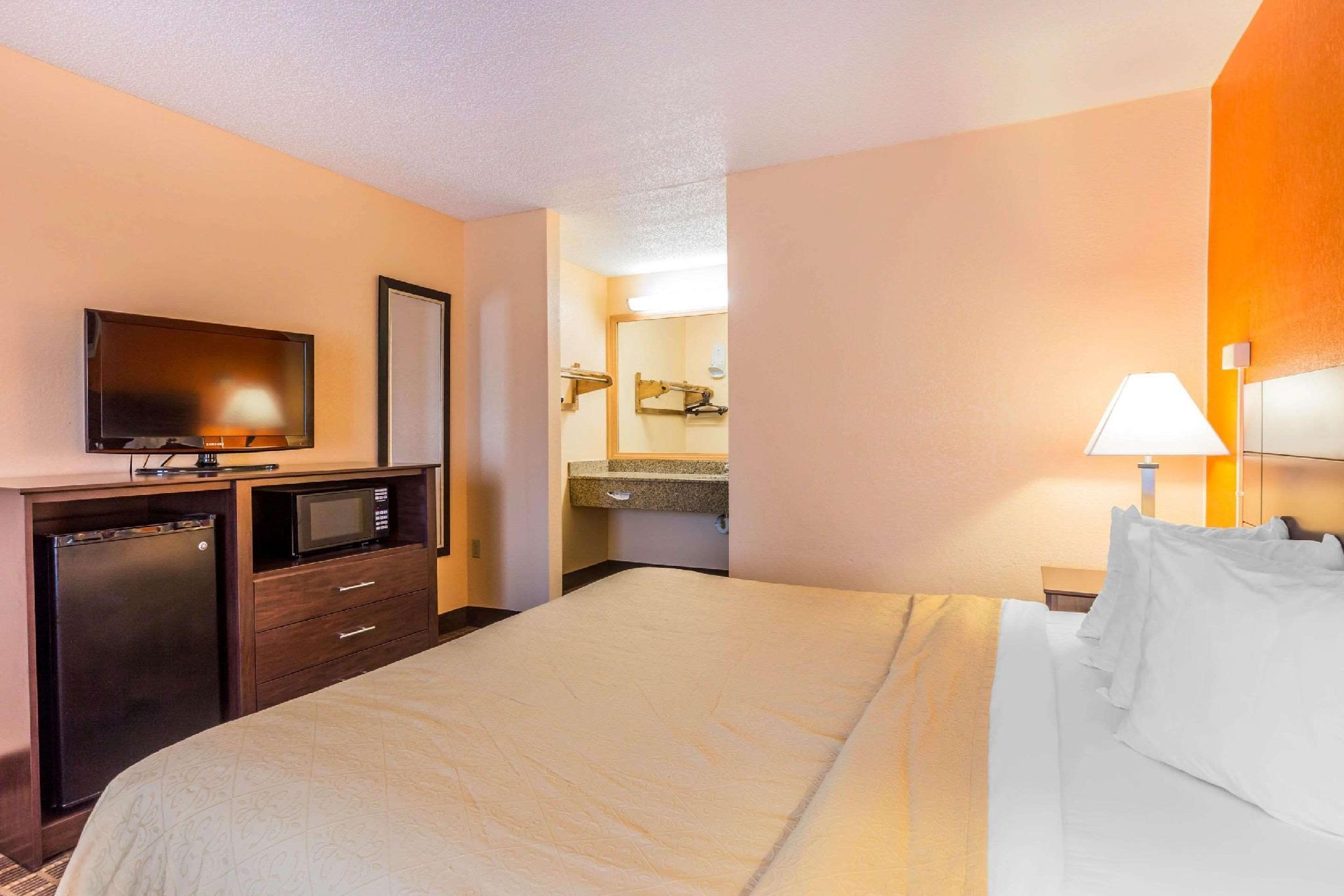 クオリティ イン グリーア - グリーンビル 写真