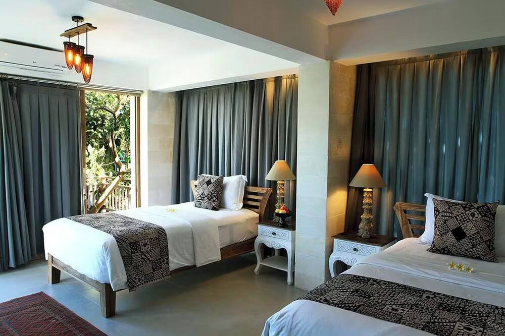 バニュワンギ ブリーズ 写真