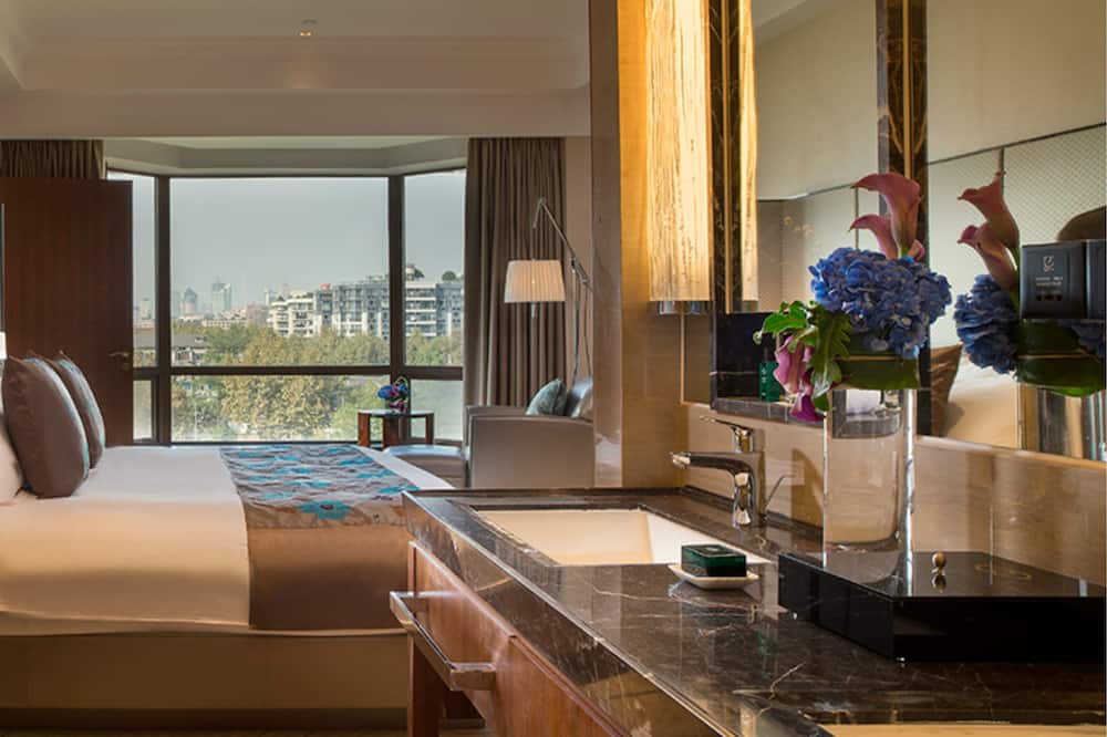 ハンヂョウ ソフィテル ウエストレイク ホテル 写真