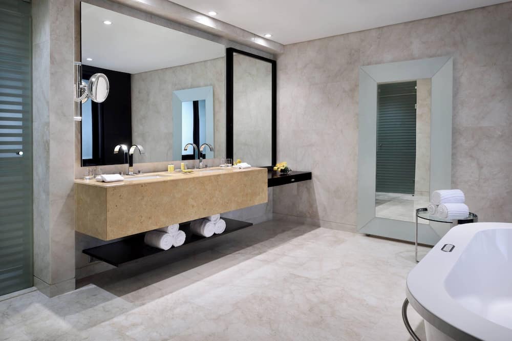 ドバイ マリオット ハーバー ホテル&スイーツ 写真