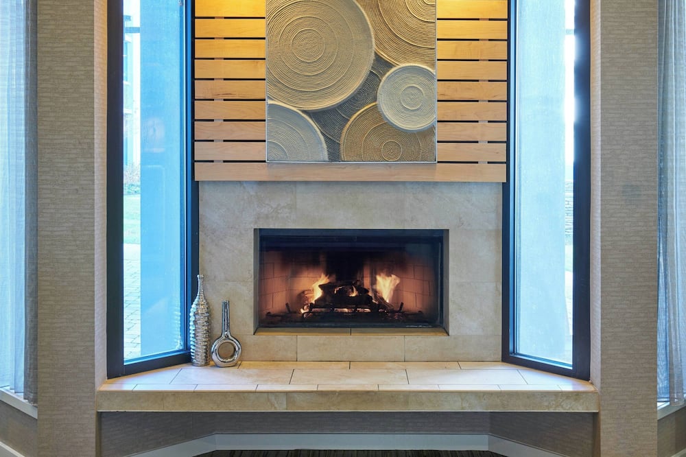 コートヤード バイ マリオット インディアナポリス キャッスルトン 写真