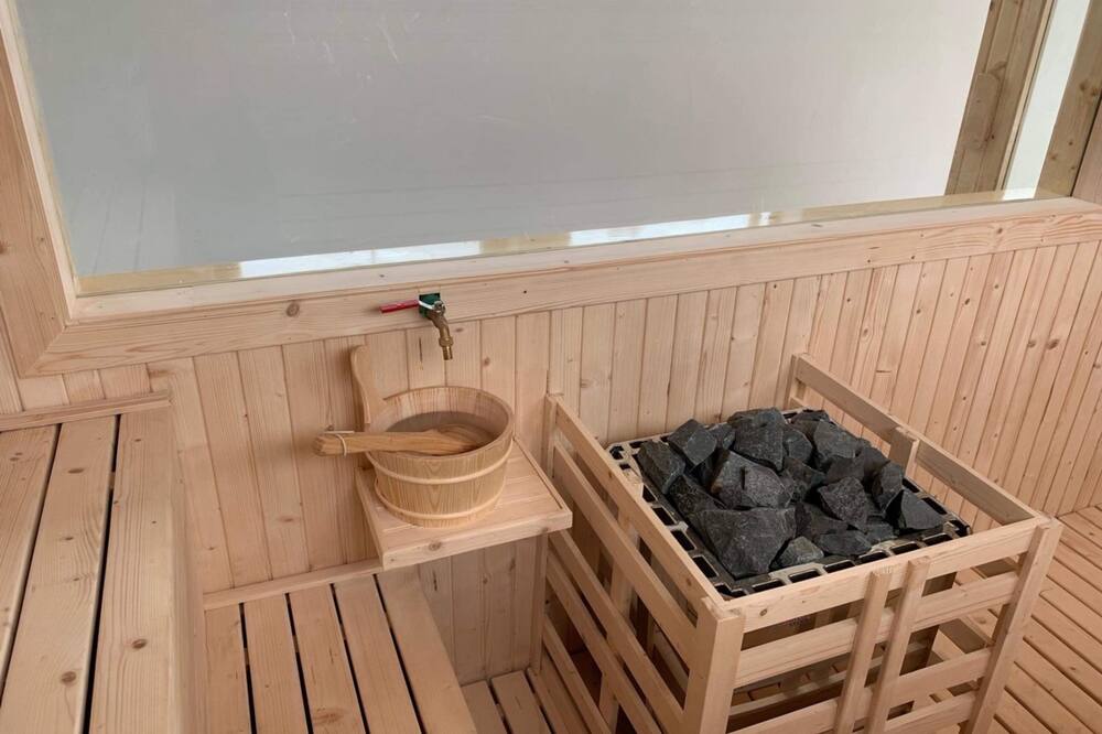 ホテル エマ 写真