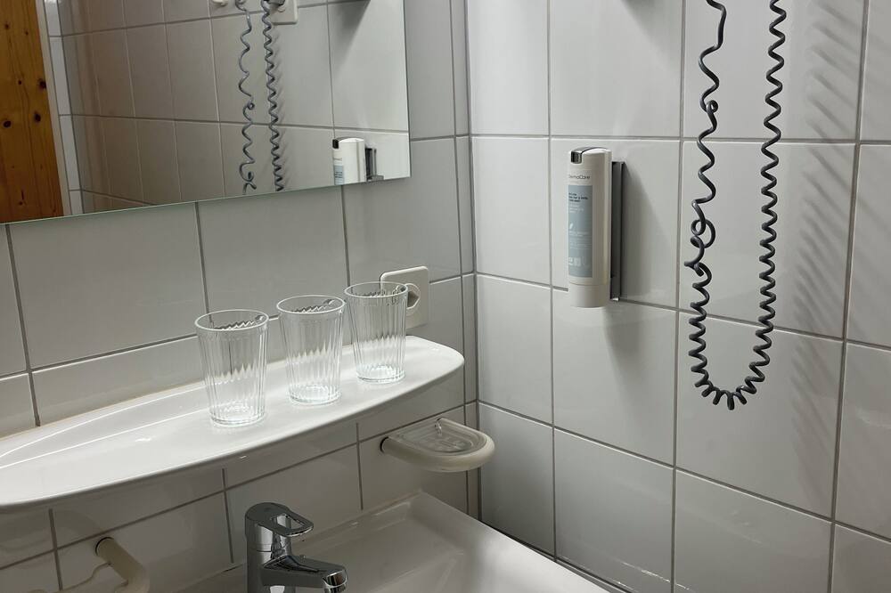 ホテル ドライ ケーニゲ 写真