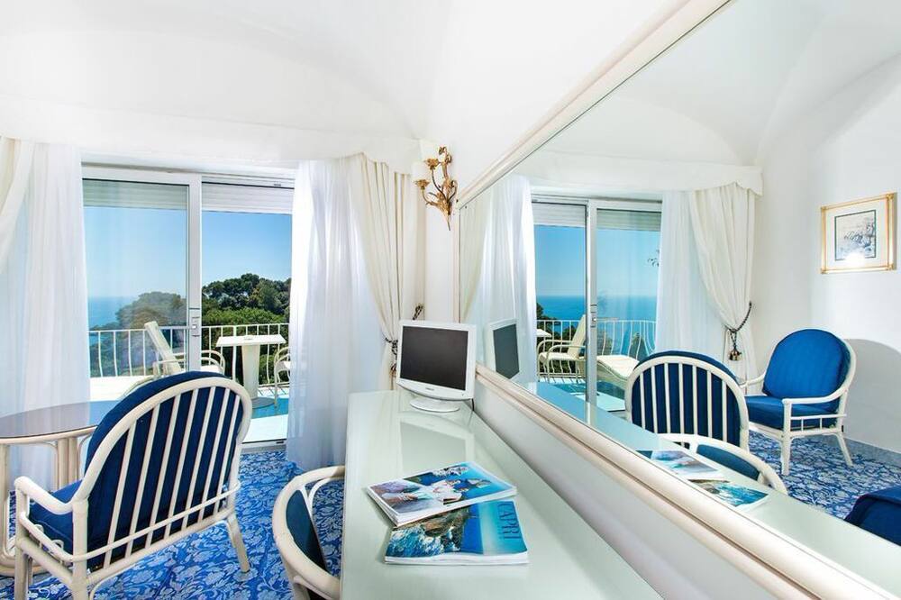 ホテル ラ ベガ 写真