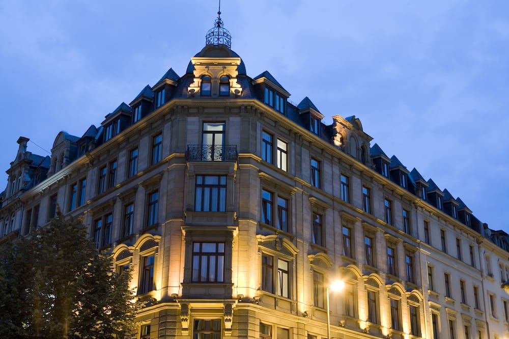 ヴィクトリア ホテル 写真