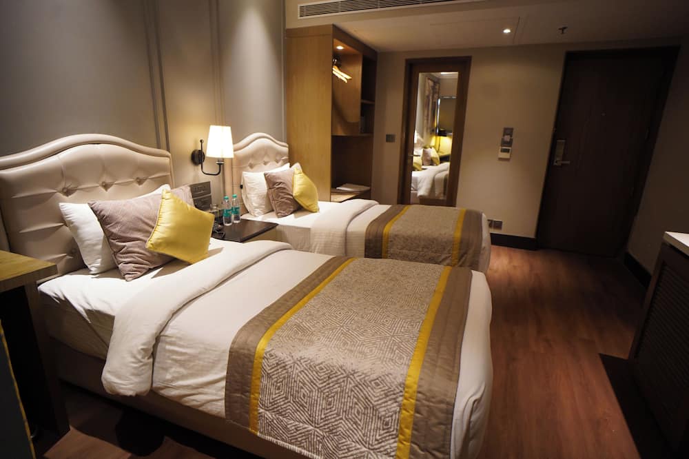 コーラス ホテル 写真