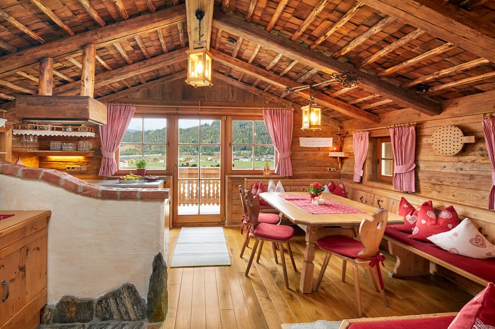 アルムドーフ フラッハウ 写真