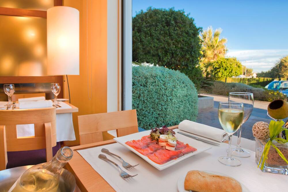 フラッグ ホテル バレンシア フロラサール 写真