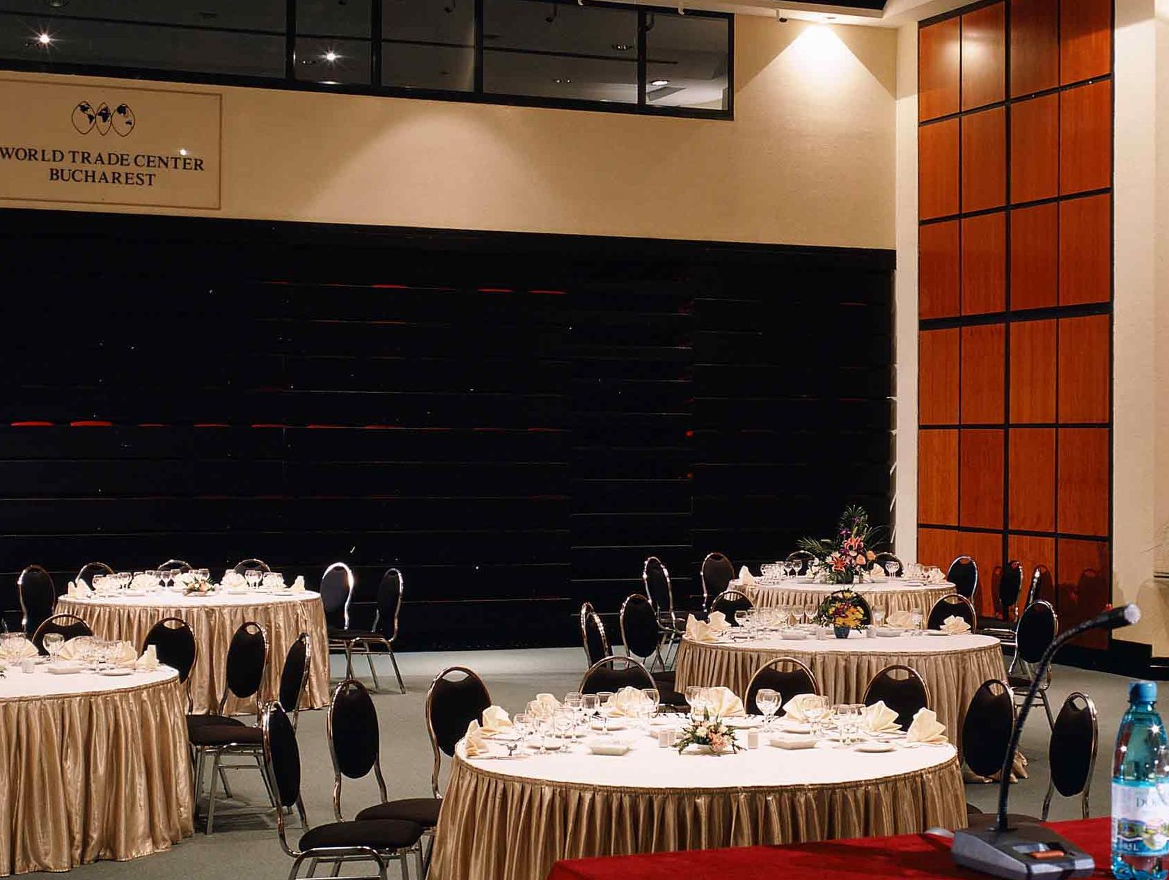 ホテル プルマン ブカレスト ワールド トレード センター 写真