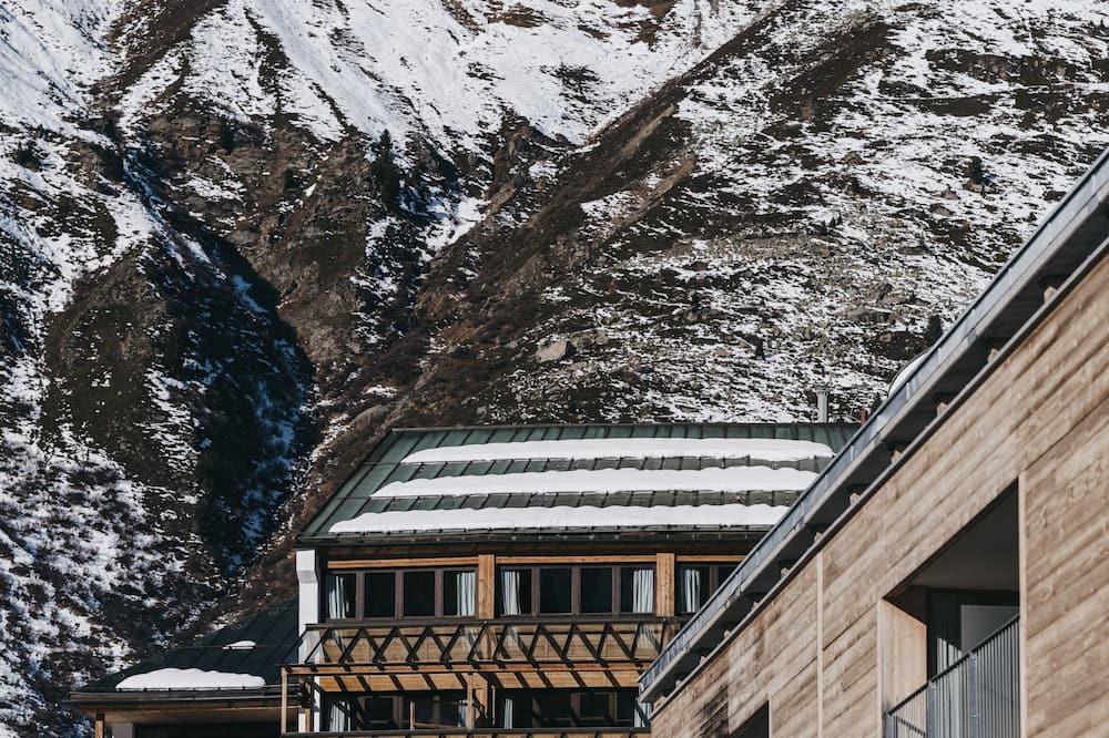 ザ クリスタル ヴァヤ ユニーク 写真