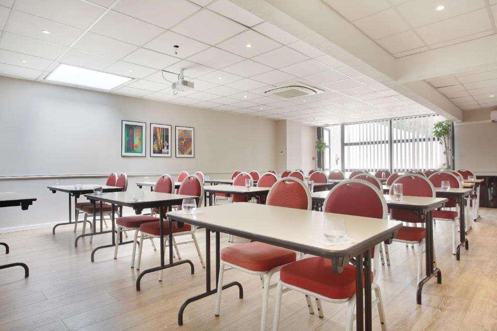 アパート ホテル オダリス シティ エクス アン プロヴァンス レ フロリディアネス 写真