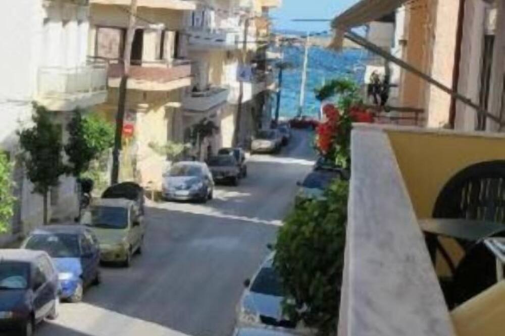 Constantino's Studios 写真