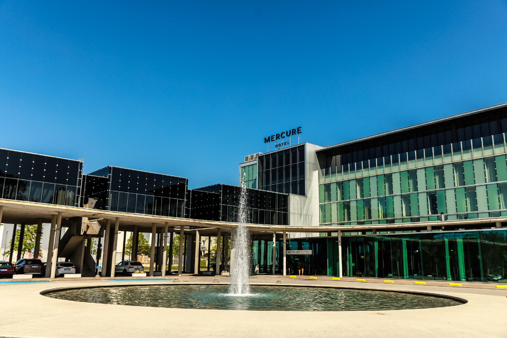 メルキュール タリン 写真