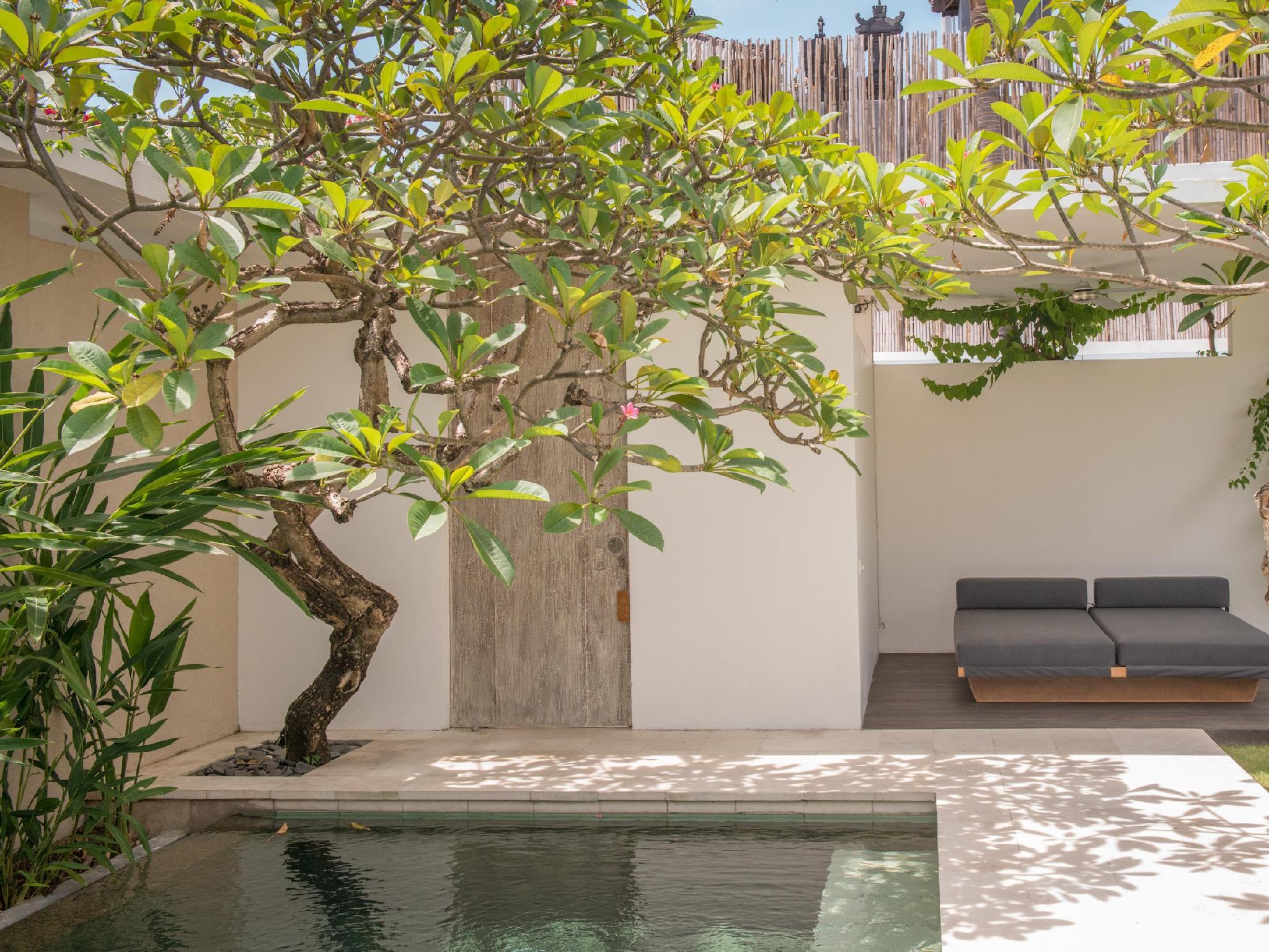 ウマ サプナ スミニャック バリ インドネシア 写真