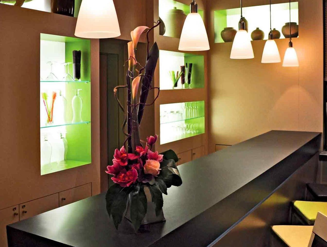 イビス スタイルズ ルクセンブルク センター ガール 写真