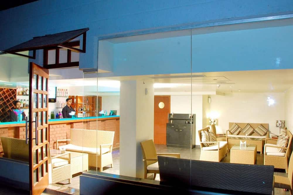 ザ オーレス (旧 キーズ セレクト ザ オーレス) 写真