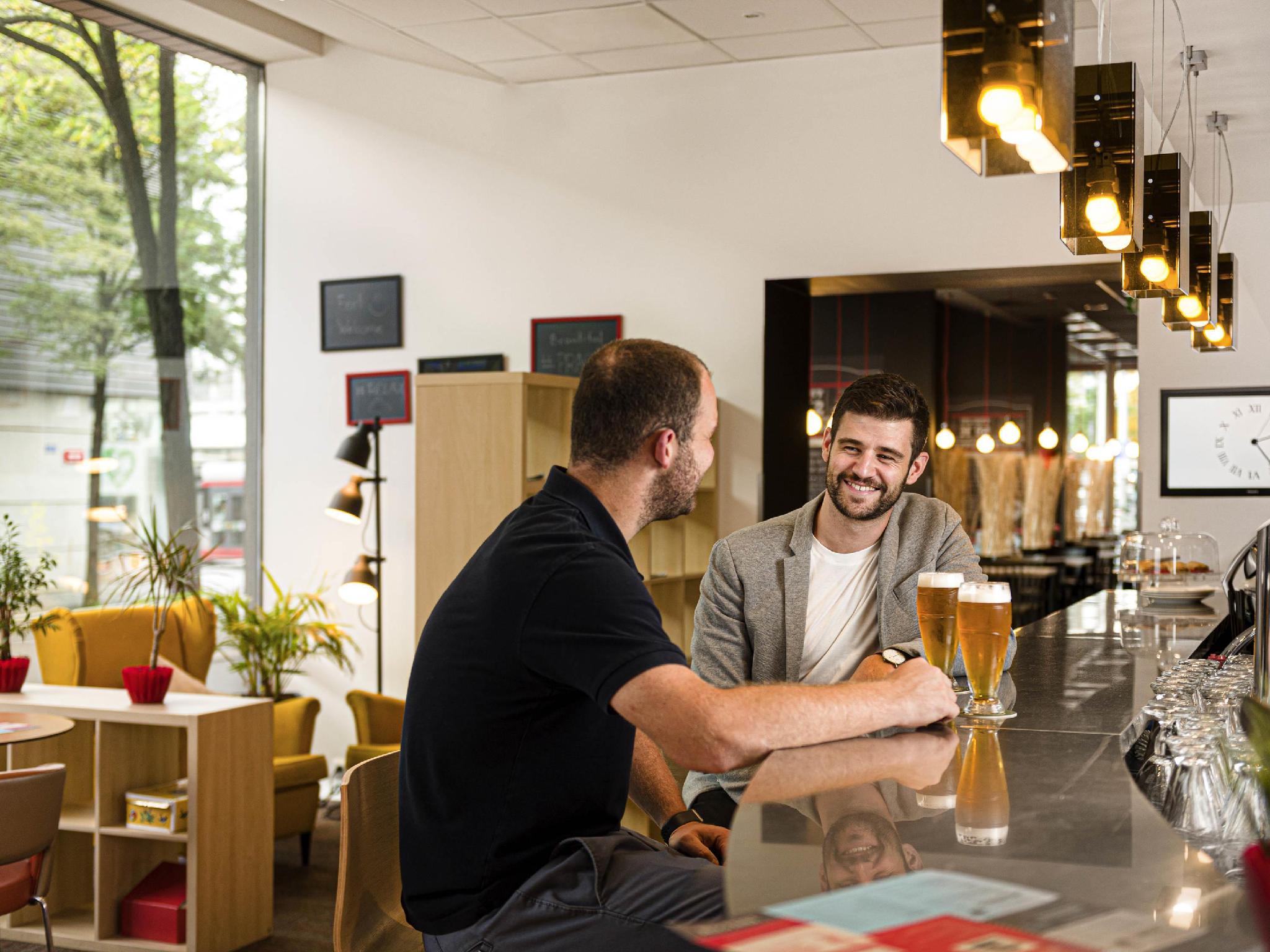 イビス プラハ マラ ストラナ ホテル 写真