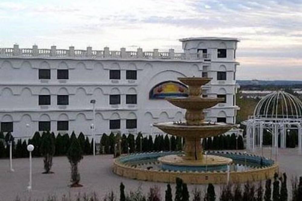 ラリタン ホテル 写真