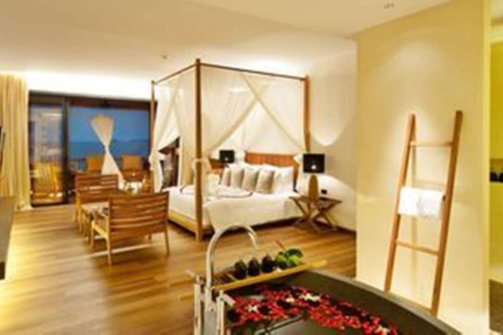 ハンサ サムイ リゾート 写真