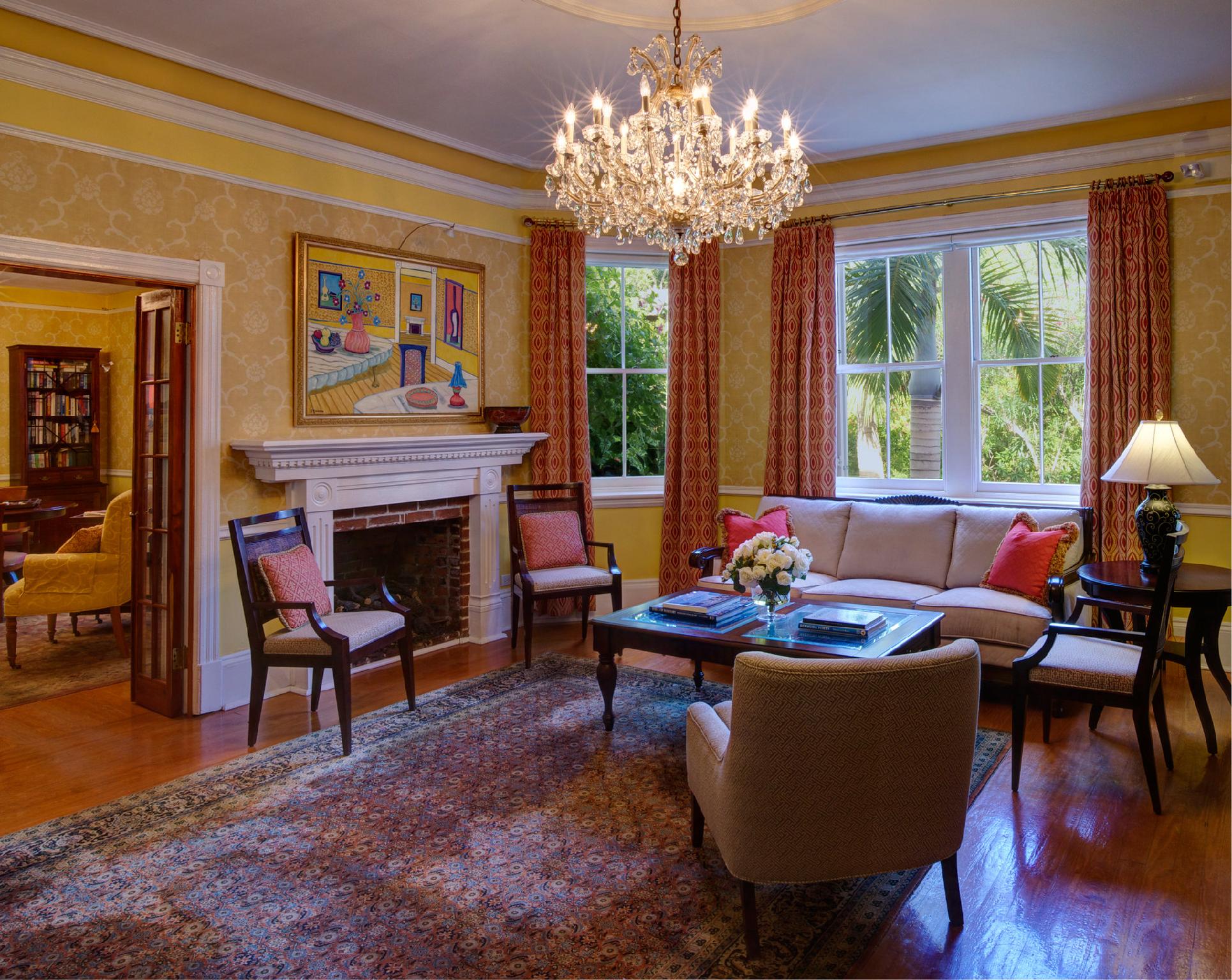 ロイヤル パームス ホテル 写真