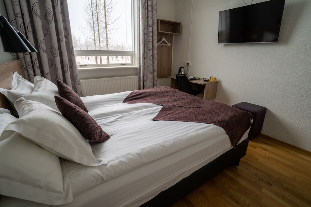 ホテル ヴァーラスキャールヴ 写真