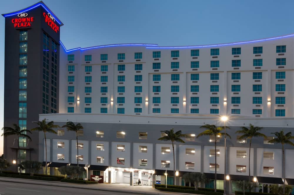クラウンプラザ ホテル＆リゾーツ フォートローダーデール エアポート クルーズ バイ IHG 写真