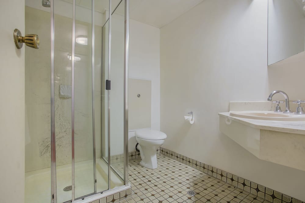 Central Court Warrnambool 写真