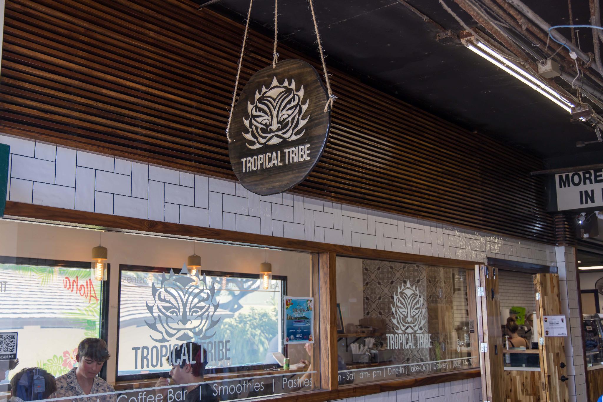 ワイキキ ショア バイ アウトリガー 写真