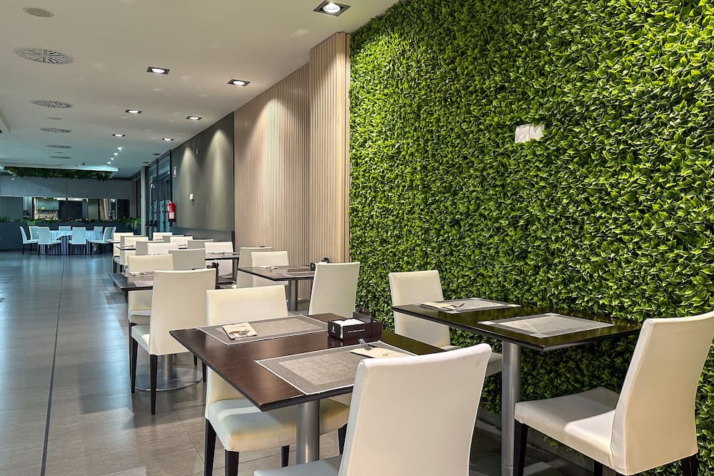 ホテル ツリア グラナダ 写真