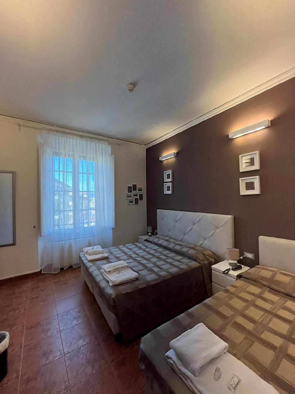 ホテル アリナーリ 写真