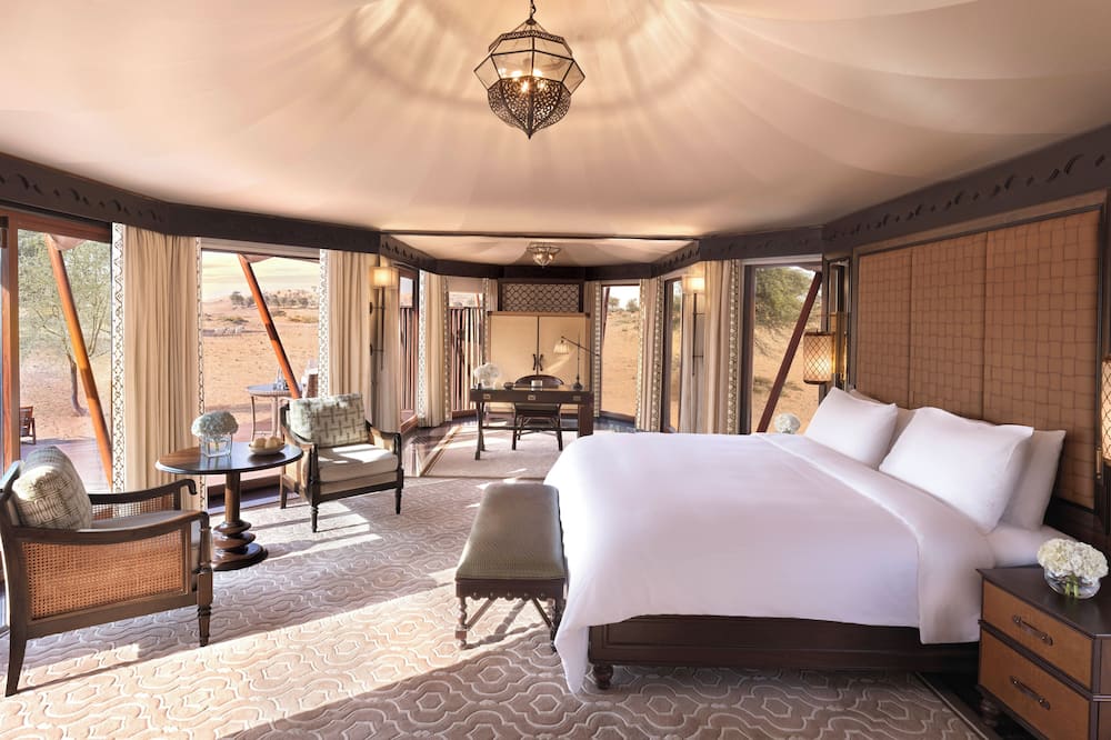 ザ リッツ カールトン ラスアルハイマ アル ワディ デザート 写真