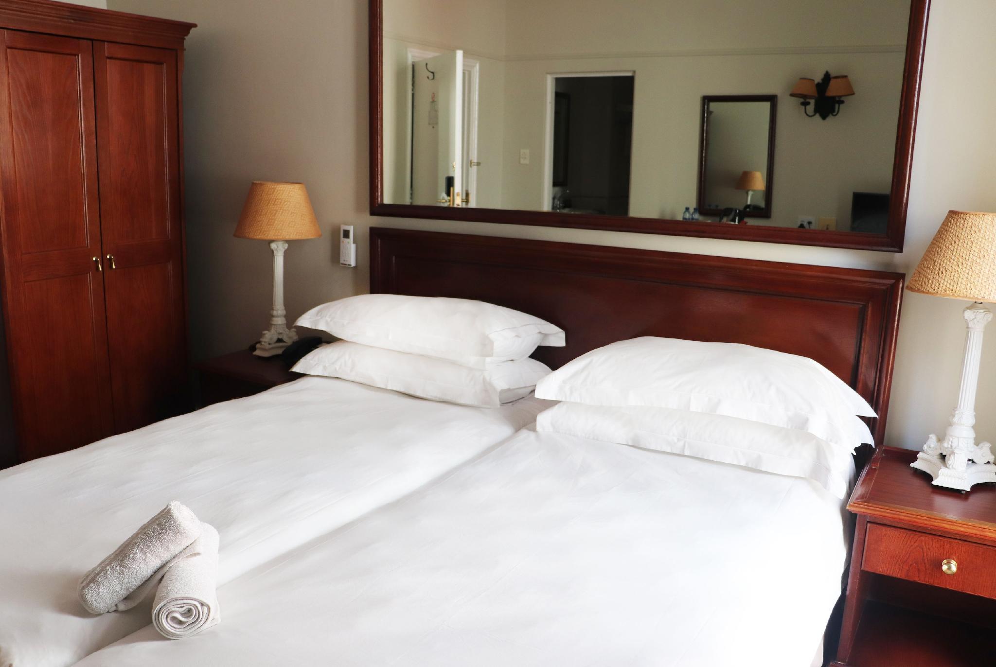 バルモラル ホテル 写真