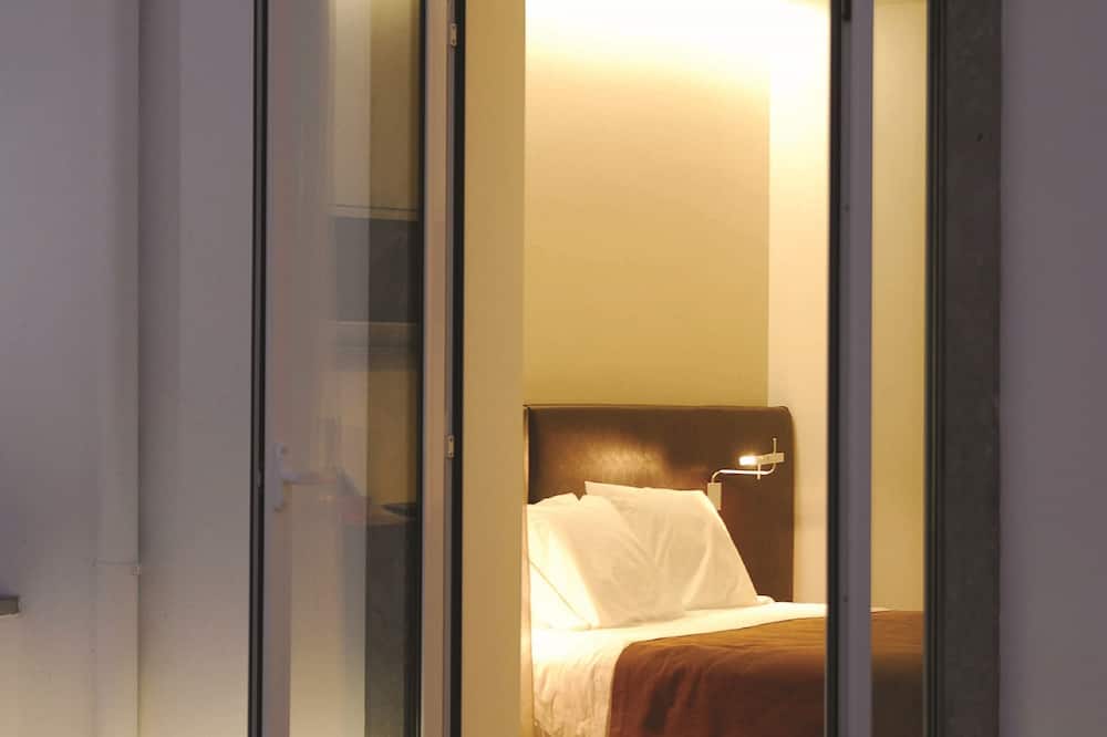 ホテル ジェロニモス 8 写真