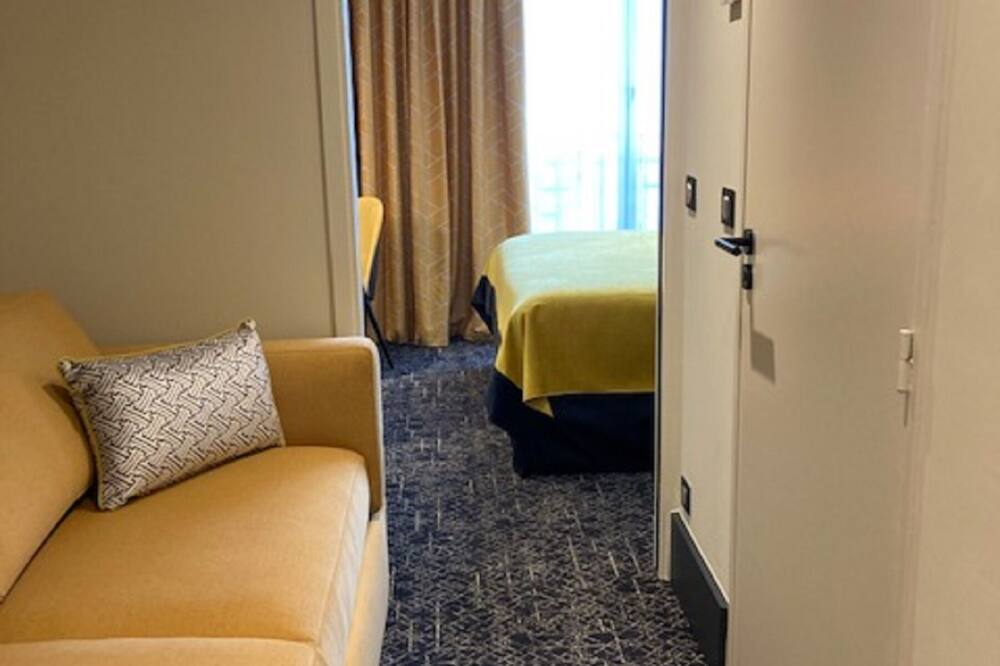 ヴィラ モディリアーニ ホテル 写真