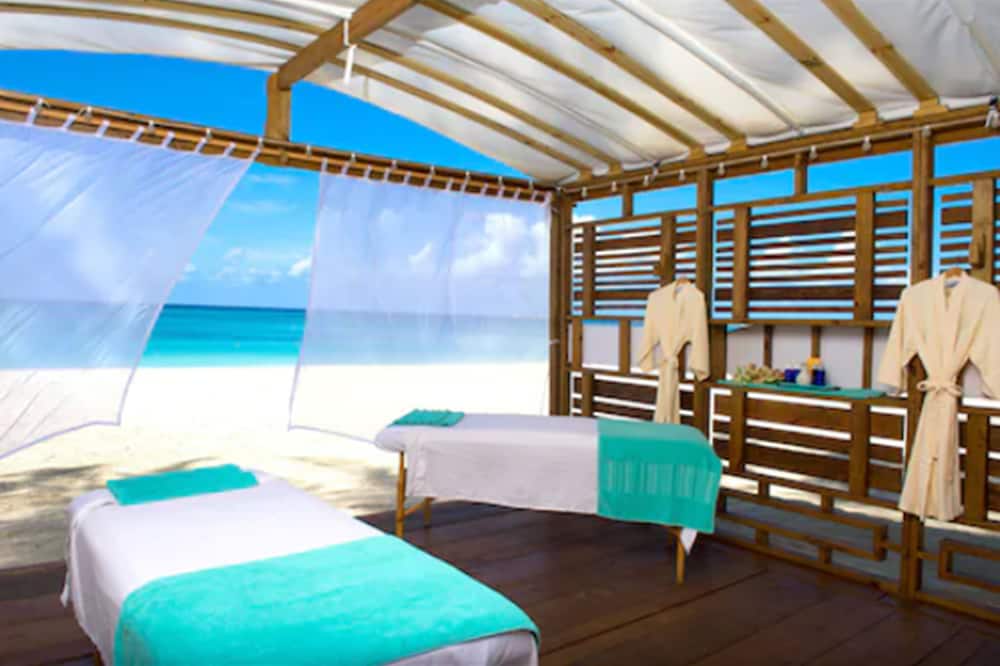 The Sunshine Hotel and Suites 写真