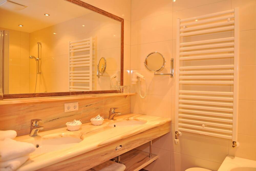 Landhotel Alpenhof Filzmoos 写真