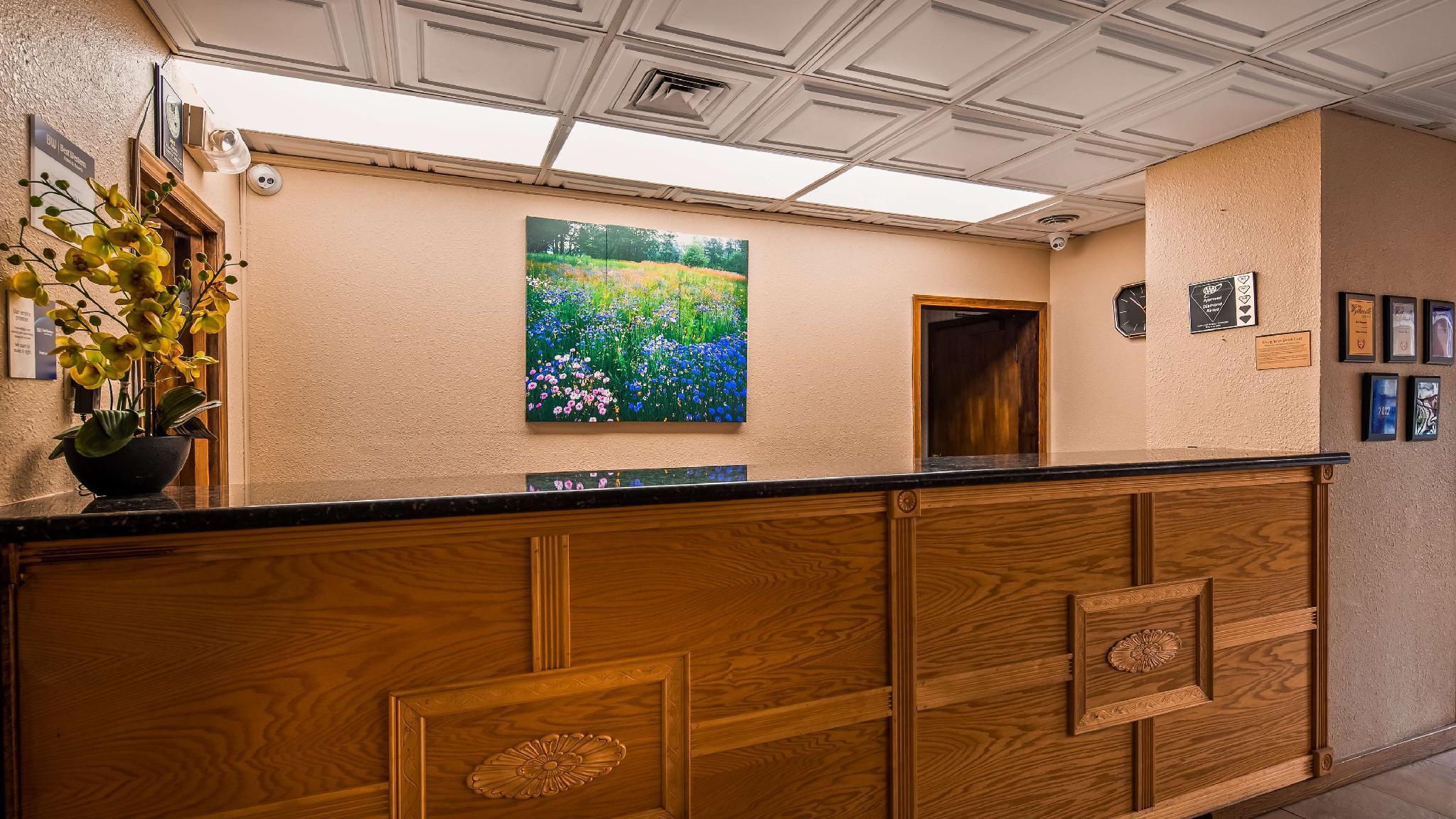 デラックス イン ワイスビル 写真