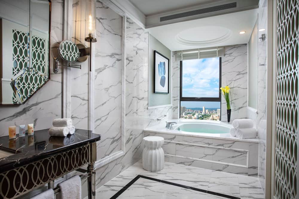 Ramada Plaza Wuhan Huangpi 写真