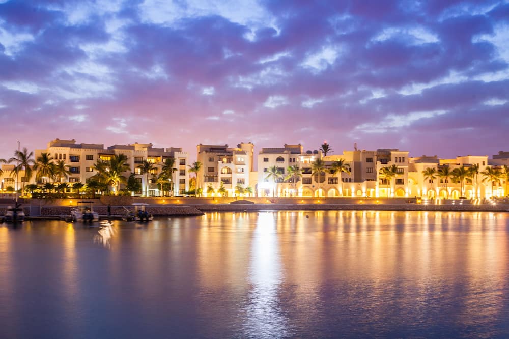 アル ファナル ホテル アンド レジデンシズ 写真