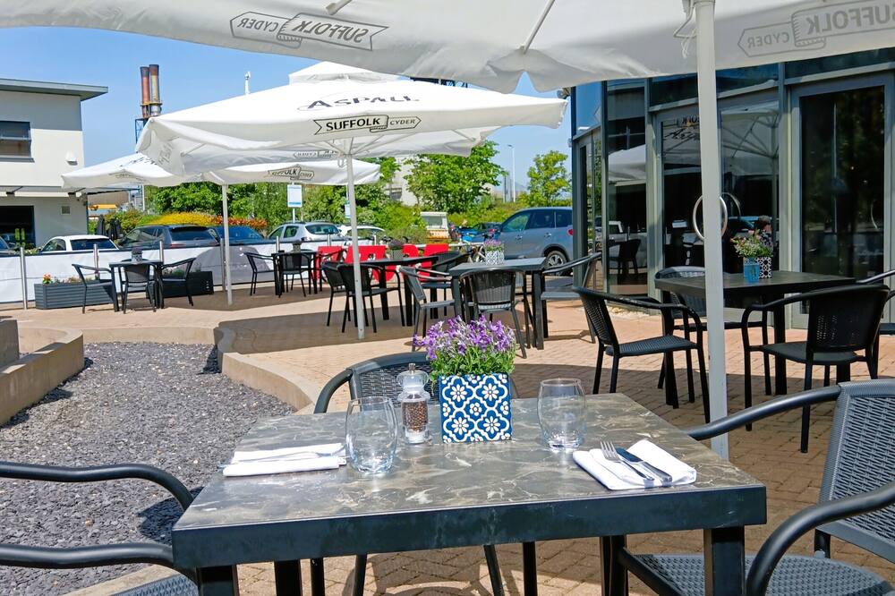 フューチャー イン カーディフ ベイ ホテル 写真