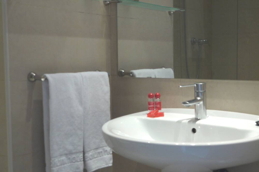 ホテル モネガル 写真