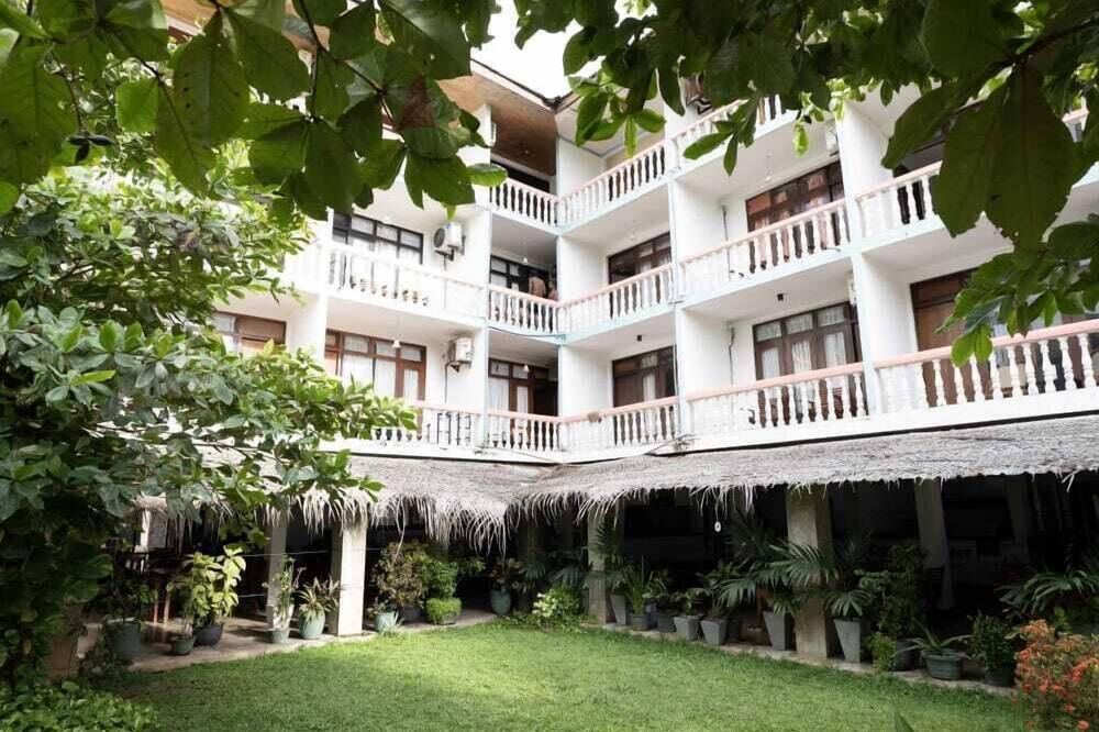 トパーズ ビーチ ホテル 写真